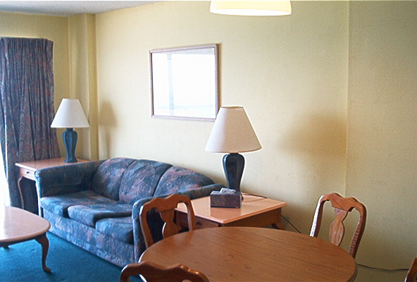 Direct Oceanfront Condo Bluewater #803 den